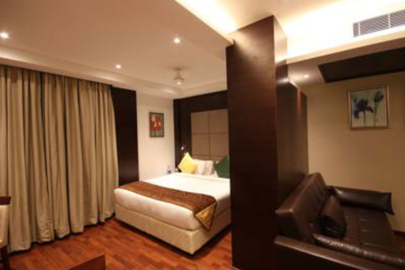 KHANNA HOTEL