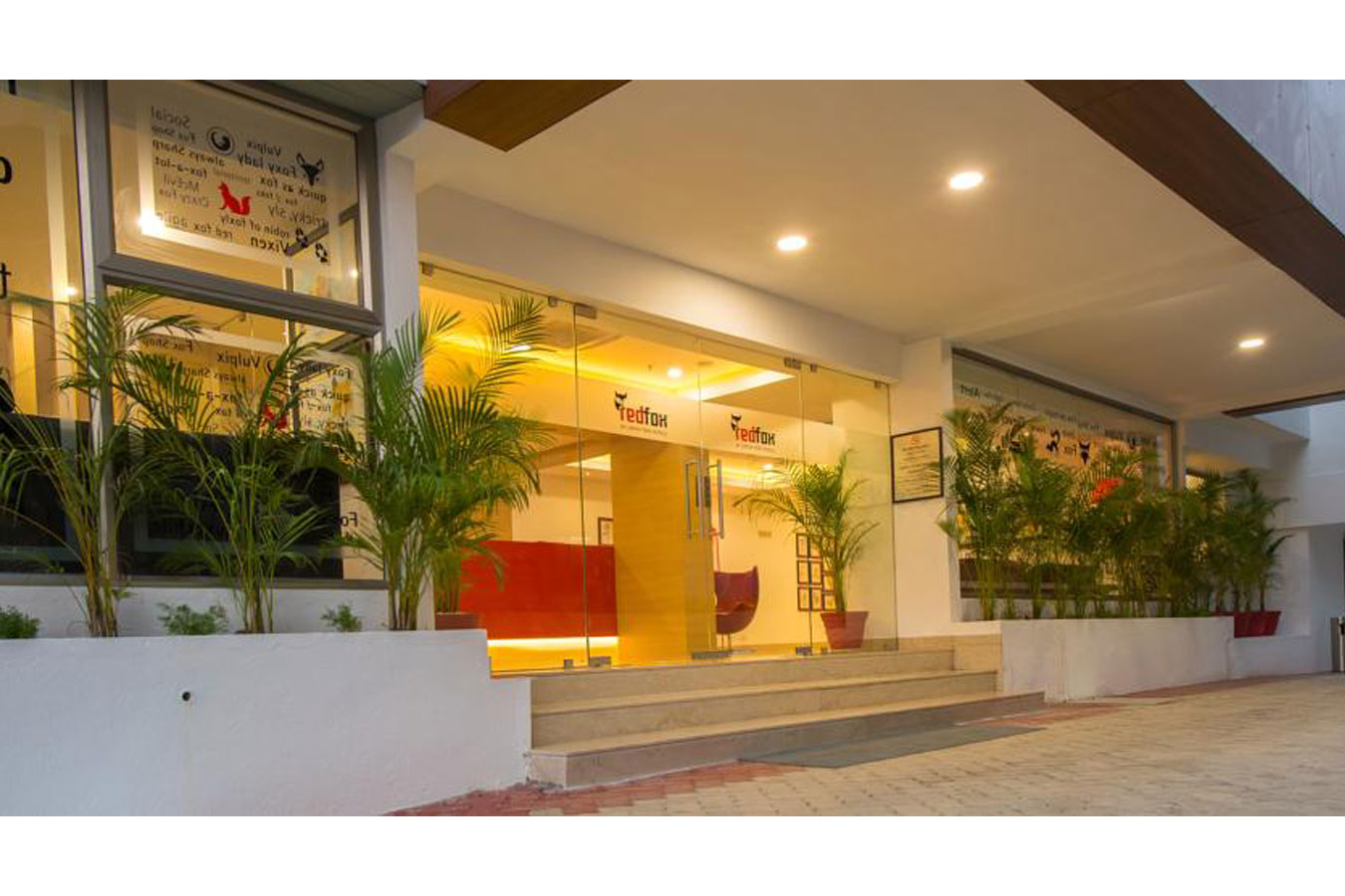 RED FOX HOTEL