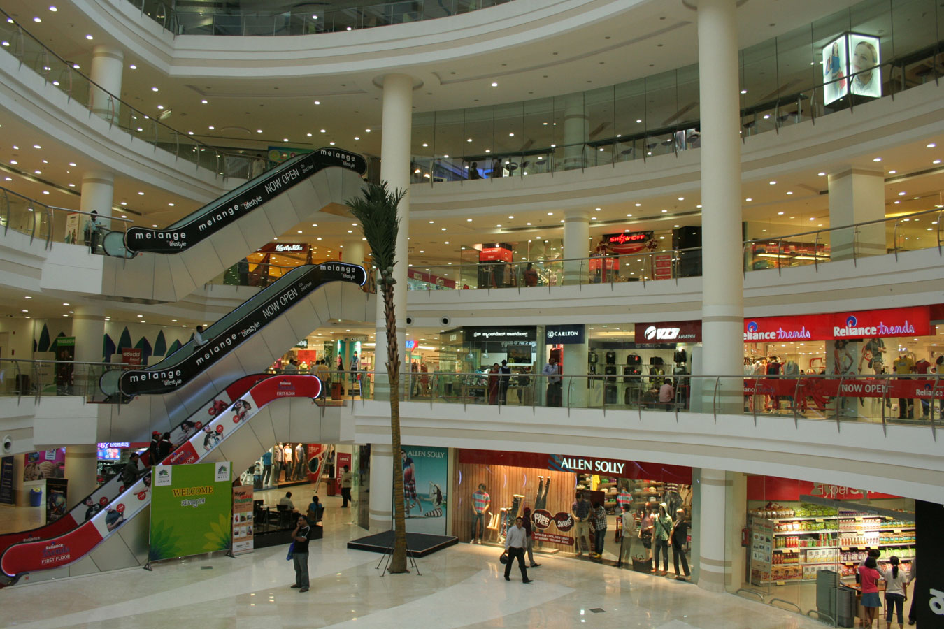 ROYAL MEENAKSHI MALL