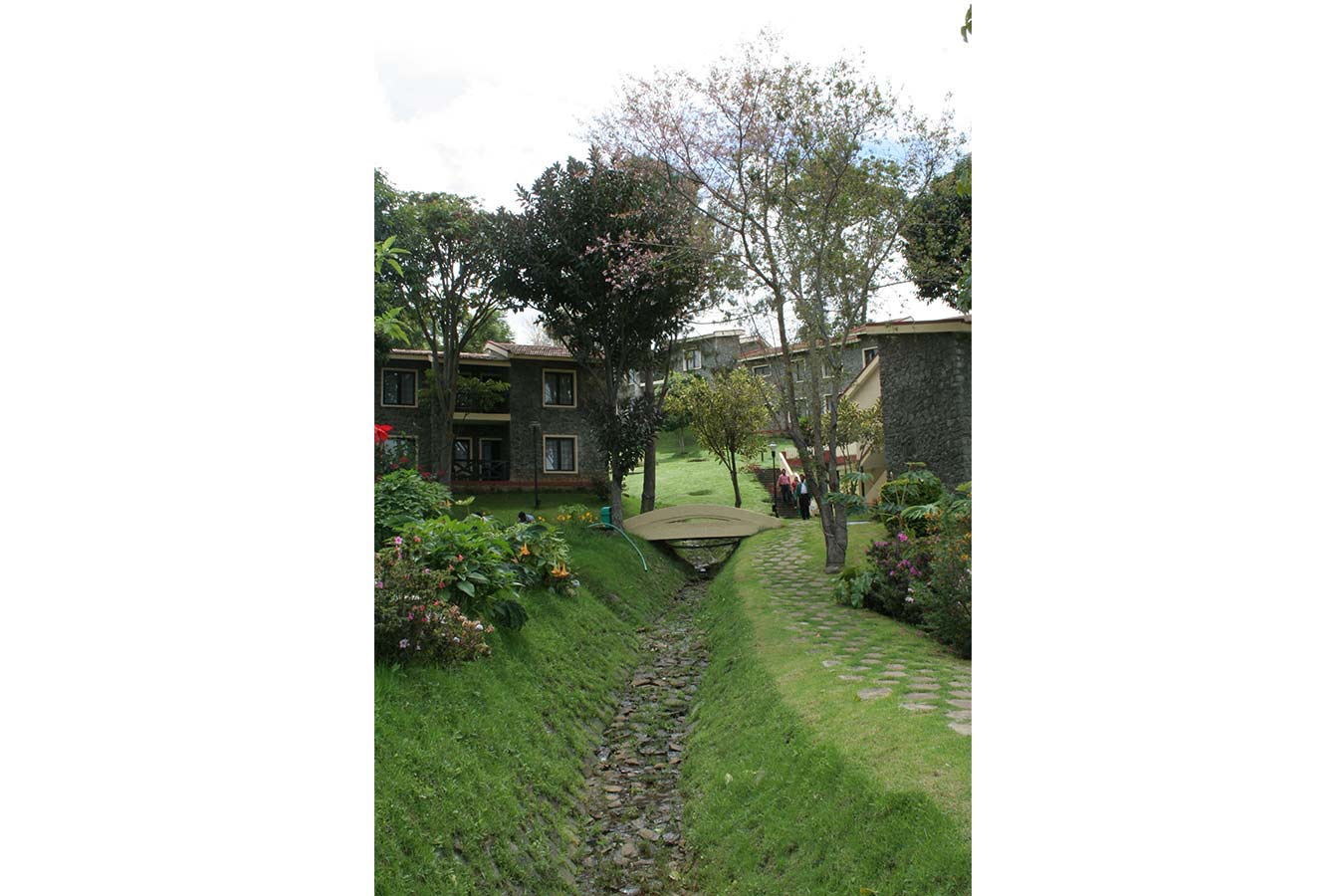 HILL COUNTRY RESORTS