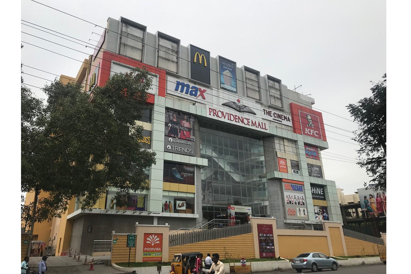 PROVIDENCE MALL
